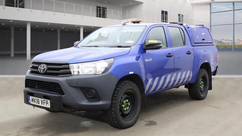 TOYOTA HILUX 2.4 D-4D Active