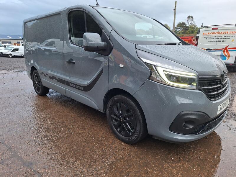 RENAULT TRAFIC 2.0 SL28 ENERGY dCi 145 Black Edition MY20